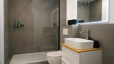 Ein Badezimmer in der Unterkunft Modern & Zentral nähe Düsseldorf und Köln