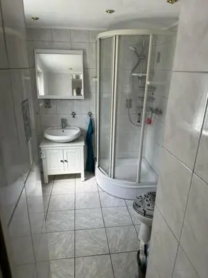 Ein Badezimmer in der Unterkunft Haus Fröhlich