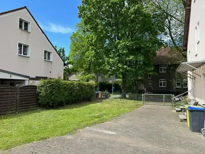 Ein Garten an der Unterkunft Haus Fröhlich