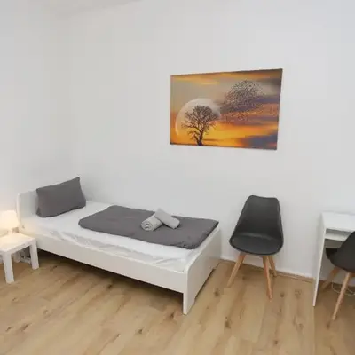 BEGE APARTMENTS WorkBase