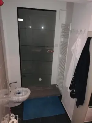 Ein Badezimmer in der Unterkunft Privatzimmer Hagen