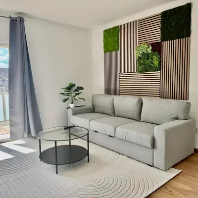 FeWo-Palmtrees 4 - Große moderne 2 Zimmerwohnung mit Süd-West Balkon in Gladbeck-Mitte Nähe Movie Park und Arena AufSchalke