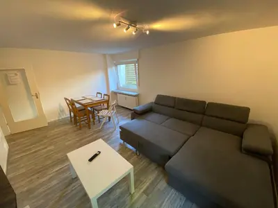 Ein Sitzbereich in der Unterkunft Work and Sleep Dortmund 5 bis 6 Pers Voll ausgestattet und frisch renoviert D5