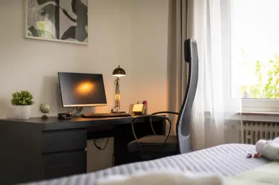 TV/Unterhaltungsangebot in der Unterkunft MOLA Apartments-Stylisches Apartment in Wetter-im Ruhrgebiet-für 3 Gäste-WLAN