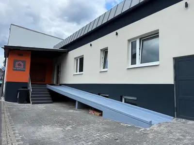 Das Gebäude in dem sich das Aparthotel befindet