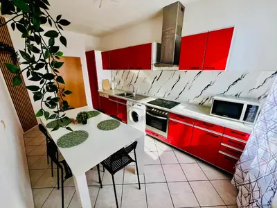 Küche/Küchenzeile in der Unterkunft Evelins Haus Monteur und Familienwohnung