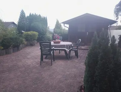 Ein Garten an der Unterkunft Ferienwohnung