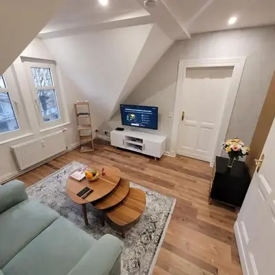 Modern 52 m2 apartment with air conditioning close to Messe Düsseldorf & Köln
