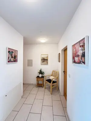 Ein Sitzbereich in der Unterkunft Citynahe Wohnung über 2 Ebenen mit 2 Balkonen für 1-6 Personen