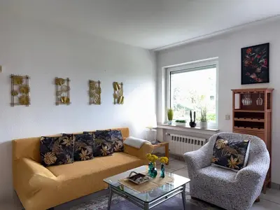 Ein Sitzbereich in der Unterkunft Gemütliche Komfortwohnung in ruhiger Grünlage - ideal für bis zu 3 Gäste