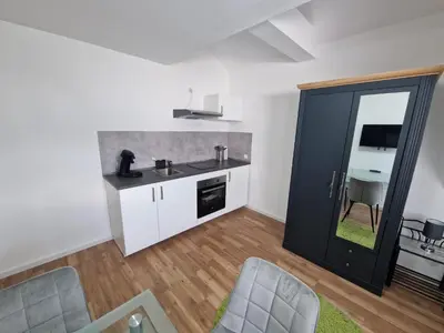Küche/Küchenzeile in der Unterkunft Wohnung in Ratingen Lintorf