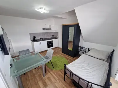 Küche/Küchenzeile in der Unterkunft Wohnung in Ratingen Lintorf