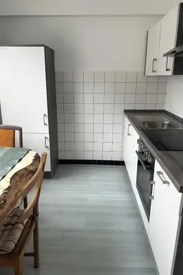 Küche/Küchenzeile in der Unterkunft Gemütliche 1,5 Zimmer-Oase im schönen grünen Essen Frohnhausen