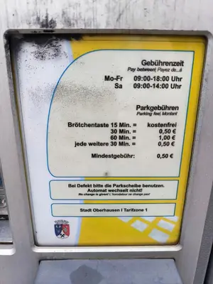 Ein Zertifikat, Auszeichnung, Logo oder anderes Dokument, das in der Unterkunft Deluxe Apartment mit 3 Schlafzimmern Hauptbahnhof und zentrumsnah ausgestellt ist