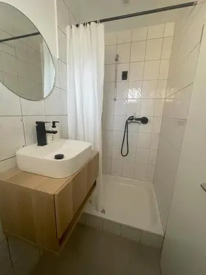 Ein Badezimmer in der Unterkunft Apartment Lüdenscheid - Zentral & Ruhig mit Balkon