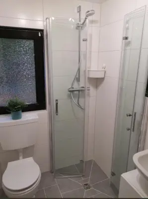 Ein Badezimmer in der Unterkunft R&A Monteurzimmer
