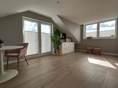 Ein Sitzbereich in der Unterkunft Apartment in fußläufiger Nähe zu Airport-Messe 2