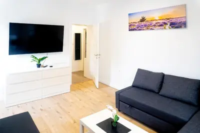 TV/Unterhaltungsangebot in der Unterkunft Stilvolles 2-Zimmer Apartment Wuppertal