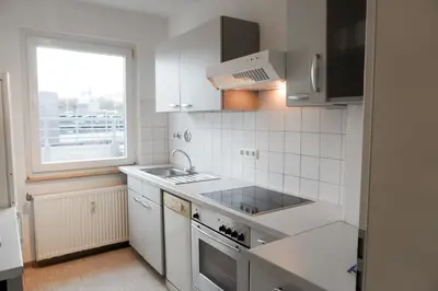 Küche/Küchenzeile in der Unterkunft M House Do City Privatzimmer mit Balkon & Self Check-in