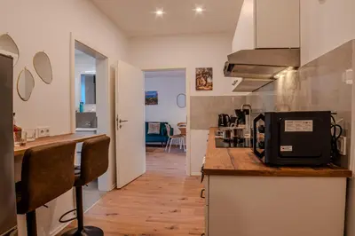 Küche/Küchenzeile in der Unterkunft Stylische Wohnung - Messe Essen nah - Wifi & Parken
