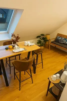 Ein Sitzbereich in der Unterkunft Ruheoase unterm Dach