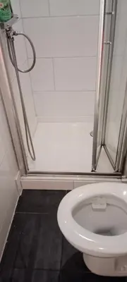Ein Badezimmer in der Unterkunft Nastaran Nest