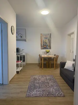 Ein Sitzbereich in der Unterkunft Wupper Apartments Vogel