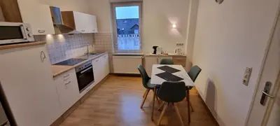 Küche/Küchenzeile in der Unterkunft Charmante, ruhige Erdgeschosswohnung mit Balkon