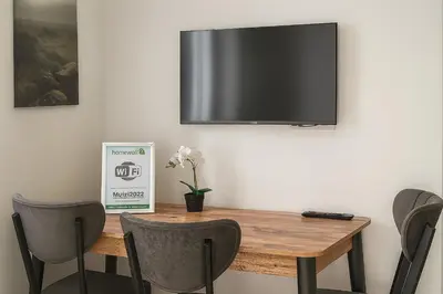 TV/Unterhaltungsangebot in der Unterkunft Livemore24 Apartment 1 in Herten 24-7 Check-In