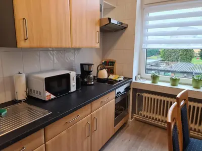 Küche/Küchenzeile in der Unterkunft Gemütliche Altbauwohnungen mit Einzelzimmern und Parkplatz direkt am Haus!