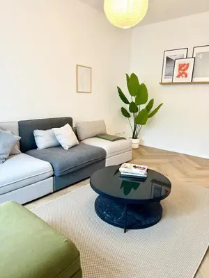 Ein Sitzbereich in der Unterkunft Helle Altbauperle zwischen Köln & Düsseldorf