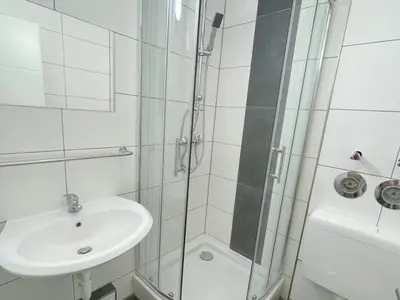 Ein Badezimmer in der Unterkunft Monteurwohnung Duisburg