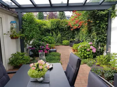 Ein Garten an der Unterkunft Das Steigerhaus in Mülheim an der Ruhr