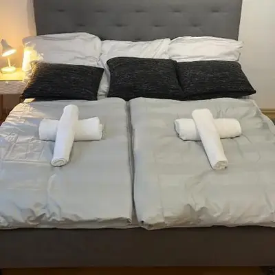 Kenny's place