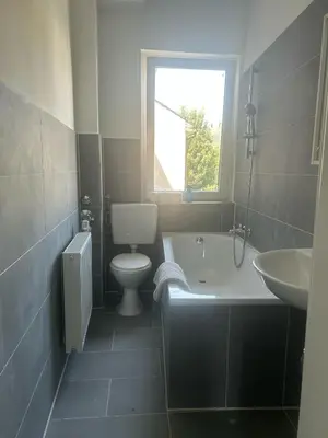 Ein Badezimmer in der Unterkunft Leonhardstraße 19 - 0301