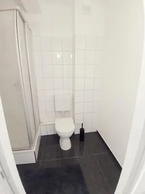 Ein Badezimmer in der Unterkunft A&M APARTMENT-Ideal für Familie, Freunde, Monteure