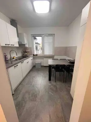 Küche/Küchenzeile in der Unterkunft 3-Zimmer Wohnung - 4 OG