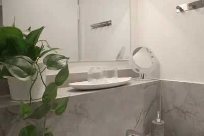 Ein Badezimmer in der Unterkunft Kernsanierte moderne helle Wohlfühloase