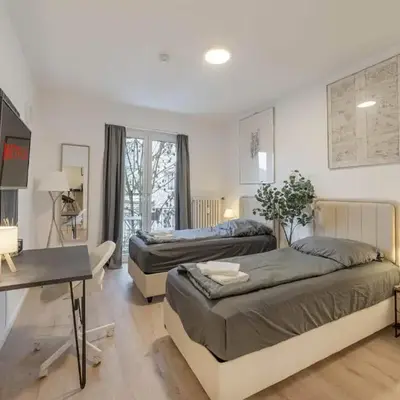 Zentral für 6 Nähe Messe & Hbf mit Balkon und WLAN