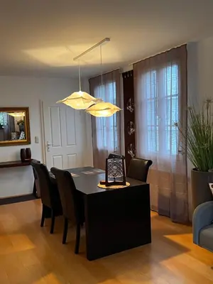 Ein Sitzbereich in der Unterkunft 2-Raum-Appartment Nähe alte Maschienenhalle GUT Solingen, gute Anbindung ÖPNV