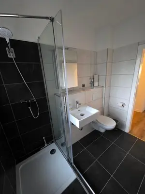 Ein Badezimmer in der Unterkunft Einzelzimmer für bis zu 2 Personen - 3 OG