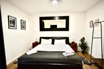 Ein Bett oder Betten in einem Zimmer der Unterkunft SANO - Hagen - Am Rastebaum
