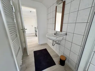 Ein Badezimmer in der Unterkunft Modernes Apartment auf 2 Etagen, 2 Schlafzimmer