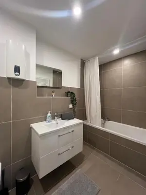 Ein Badezimmer in der Unterkunft SAP20- Fitter's apartment in Haan