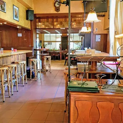 Ein Restaurant oder anderes Speiselokal in der Unterkunft Hotel & Landgasthaus Im kühlen Grund
