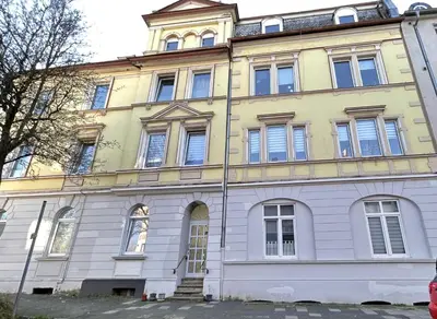 Das Gebäude in dem sich die Ferienwohnung befindet