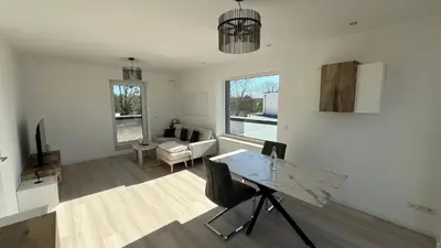 TV/Unterhaltungsangebot in der Unterkunft Neue und modische Wohnung im Duisburger Süden