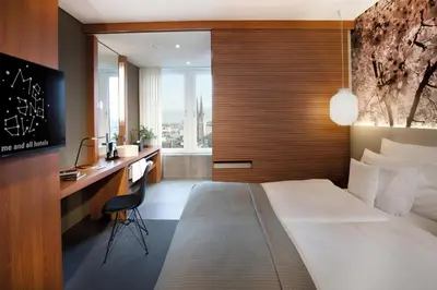 Ein Bett oder Betten in einem Zimmer der Unterkunft Me and All Hotel Dusseldorf, by Hyatt