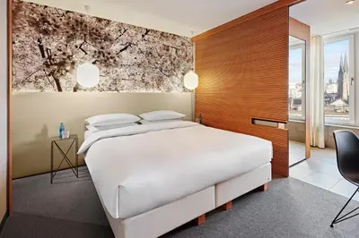 Ein Bett oder Betten in einem Zimmer der Unterkunft Me and All Hotel Dusseldorf, by Hyatt