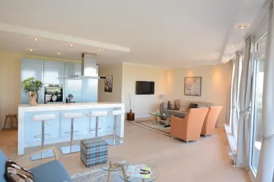 TV/Unterhaltungsangebot in der Unterkunft Luxury apartment in Düsseldorf near trade fair